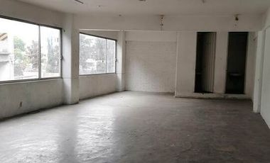 LOCAL COMERCIAL EN RENTA CERCA DEL MERCADO DE JAMAICA