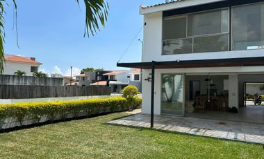 Casa en Renta en Paraíso Country Club Cuernavaca Morelos.