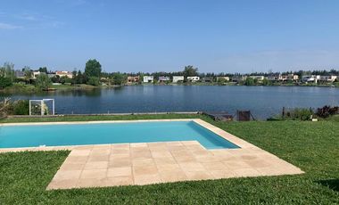 Alquiler temporario enero, Casa Al Lago, 6 ambientes, Pileta, San Agustín, Villanueva, Tigre.