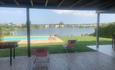 Alquiler temporario enero, Casa Al Lago, 6 ambientes, Pileta, San Agustín, Villanueva, Tigre.