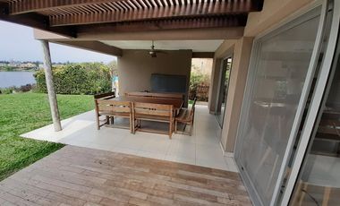 Alquiler temporario enero, Casa Al Lago, 6 ambientes, Pileta, San Agustín, Villanueva, Tigre.