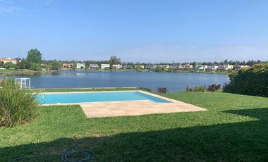 Alquiler temporario enero, Casa Al Lago, 6 ambientes, Pileta, San Agustín, Villanueva, Tigre.