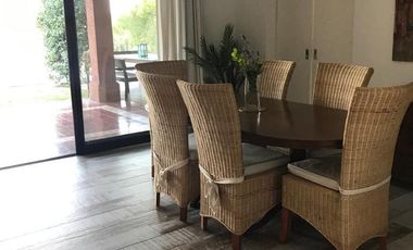 Casa 4 amb.  dep. del  20/12 al 31/01 Al Lago, B. Privado San Agustín, Villanueva