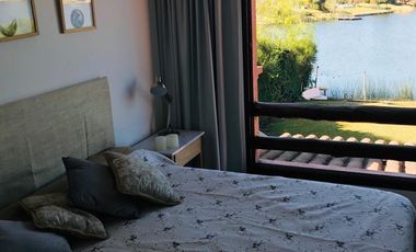 Casa 4 amb.  dep. del  20/12 al 31/01 Al Lago, B. Privado San Agustín, Villanueva