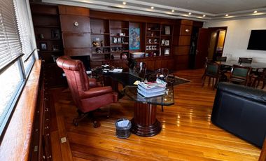 Oficina en Venta en Jardines en la Montaña