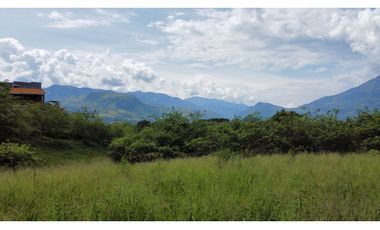 Lote en conjunto cerrado Venecia vía bolombolo suroeste