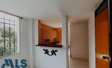 Venta Casa Robledo cerca parque