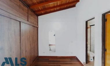 Venta Casa Robledo cerca parque