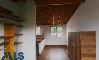 Venta Casa Robledo cerca parque