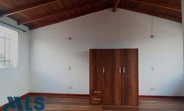 Venta Casa Robledo cerca parque