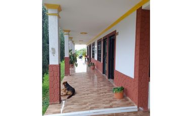 SE VENDE FINCA HOTEL EN QUIMBAYA 3 CUADRAS