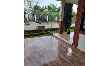 SE VENDE FINCA HOTEL EN QUIMBAYA 3 CUADRAS