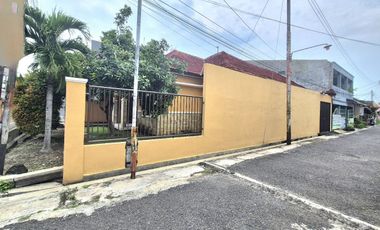 TURUn Harga Rumah strategis Solo Kota Lokasi Premium Akses Lebar Dekat Tol