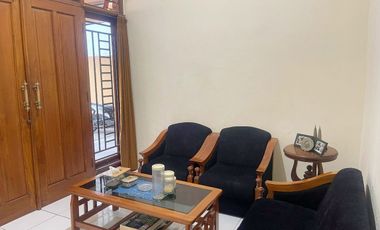 TURUn Harga Rumah strategis Solo Kota Lokasi Premium Akses Lebar Dekat Tol