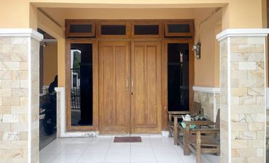 TURUn Harga Rumah strategis Solo Kota Lokasi Premium Akses Lebar Dekat Tol