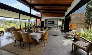 Casa en Venta en El Retiro