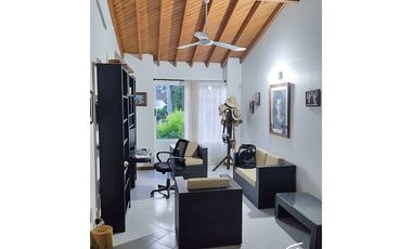 FINCA EN VENTA EN SAN JERONIMO, ANTIOQUIA