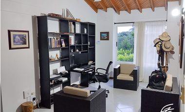 FINCA EN VENTA EN SAN JERONIMO, ANTIOQUIA