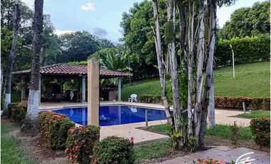 FINCA EN VENTA EN SAN JERONIMO, ANTIOQUIA