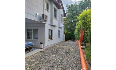 FINCA EN VENTA EN SAN JERONIMO, ANTIOQUIA