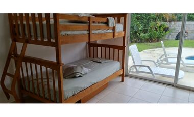 GORGONA / MALIBU LAKES / 750M2 / 6 HABITACION / 2 PARKING / AMOBLADO