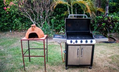 GORGONA / MALIBU LAKES / 750M2 / 6 HABITACION / 2 PARKING / AMOBLADO