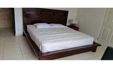 GORGONA / MALIBU LAKES / 750M2 / 6 HABITACION / 2 PARKING / AMOBLADO