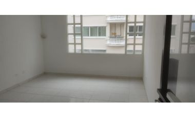 EL DORADO / PLAZA CAMINO DE CRUCES / 165M / 6 OFICINAS / SOBRE VIA