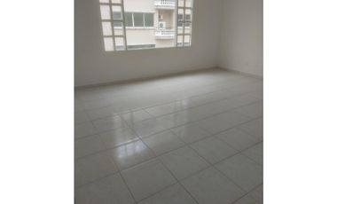 EL DORADO / PLAZA CAMINO DE CRUCES / 165M / 6 OFICINAS / SOBRE VIA