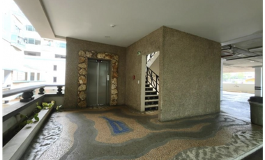 EL DORADO / PLAZA CAMINO DE CRUCES / 165M / 6 OFICINAS / SOBRE VIA