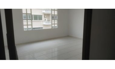 EL DORADO / PLAZA CAMINO DE CRUCES / 165M / 6 OFICINAS / SOBRE VIA