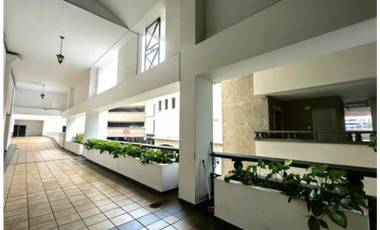 EL DORADO / PLAZA CAMINO DE CRUCES / 165M / 6 OFICINAS / SOBRE VIA