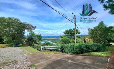 VENDO.LOTE DE 1628mts Jaramillo.Arriba