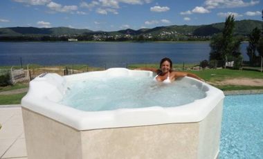 CARLOS PAZ CORDOBA VENDO CASA CON COSTA AL LAGO