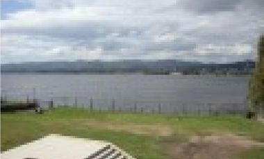CARLOS PAZ CORDOBA VENDO CASA CON COSTA AL LAGO