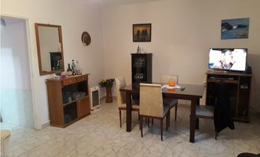 VENTA CASA · Apta a CREDITO H· GODOY CRUZ