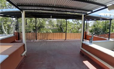 VENTA CASA · Apta a CREDITO H· GODOY CRUZ