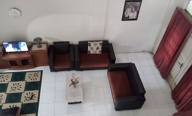 Rumah 2 Lantai Lokasi Strategis di Tengah Kota Cianjur