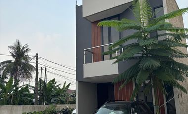 TOWNHOUSE CANTIK 2 LT ZEIN MANSION CIMANGGIS-DEPOK