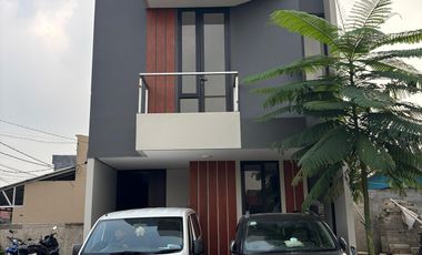 TOWNHOUSE CANTIK 2 LT ZEIN MANSION CIMANGGIS-DEPOK