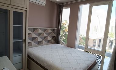 Disewakan furnish rumah grand pakuwon, Surabaya barat