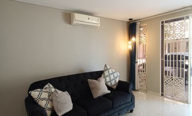 Disewakan furnish rumah grand pakuwon, Surabaya barat