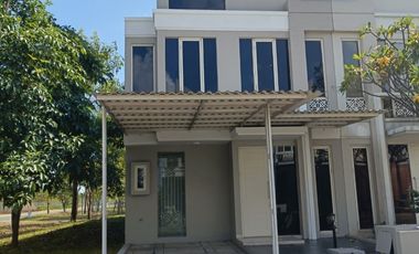 Disewakan furnish rumah grand pakuwon, Surabaya barat