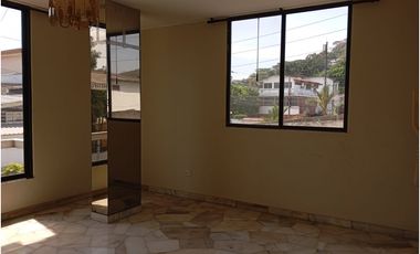 Los Ceibos, Hermoso Departamento en Renta, 70m2