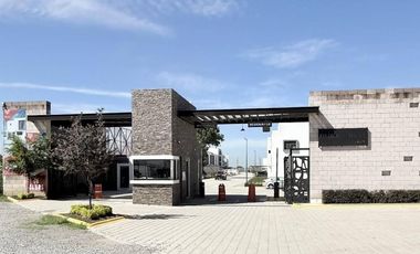 Venta de casa NUEVA EN FRACCIONAMIENTO residencial Parque Real Puebla