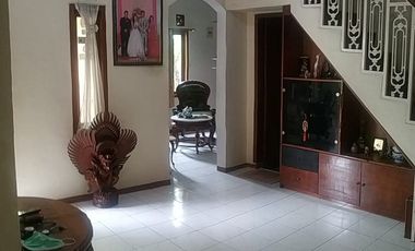 Dijual Cepat Rumah 2 Lantai di Yasmin, Asri, Halaman Luas