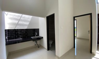 Hunian Nyaman dengan Taman Hijau & Area Bermain Anak