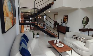 VENTA CASA, 3 DORMITORIOS / ESTUDIO, NAYON, EN URBANIZACIÓN