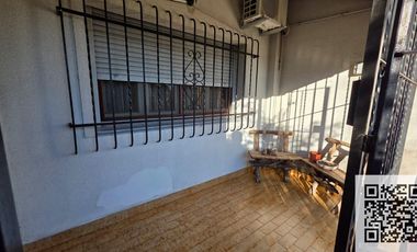 Chalet en venta c/ cochera en Florencio Varela