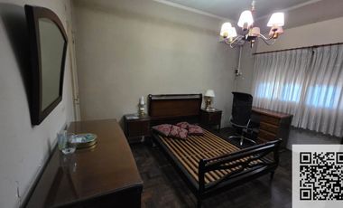 Chalet en venta c/ cochera en Florencio Varela